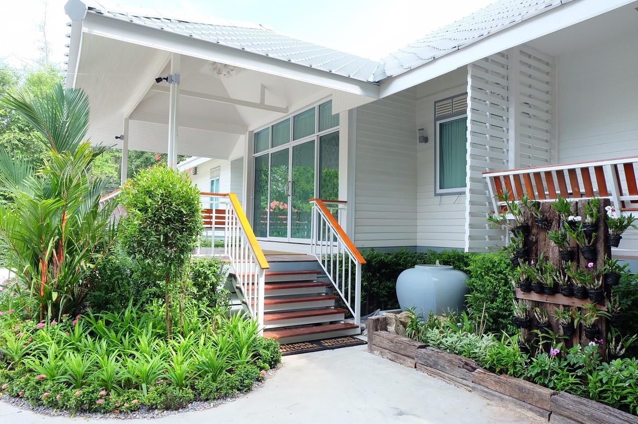 Aquna Huahin Resort Bagian luar foto