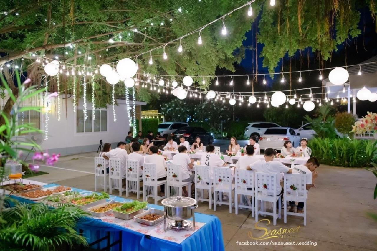Aquna Huahin Resort Bagian luar foto